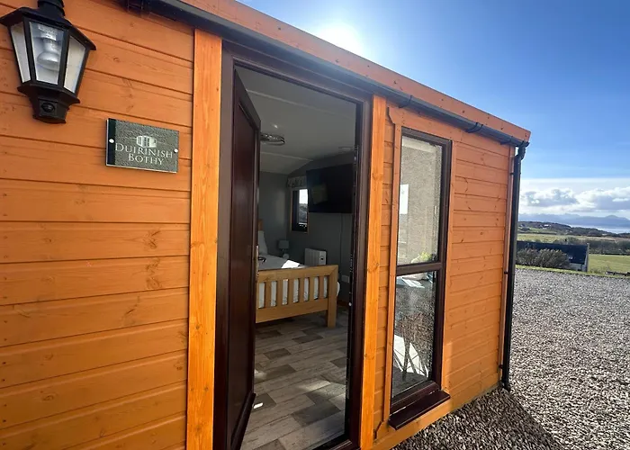 Duirinish Pods With Private Hot Tubs And Duirinish Bothy With No Hot Tub