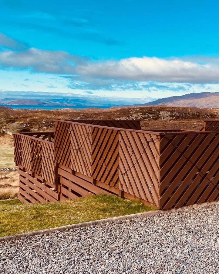 Duirinish Pods With Private Hot Tubs And Duirinish Bothy With No Hot Tub Chalet Plockton