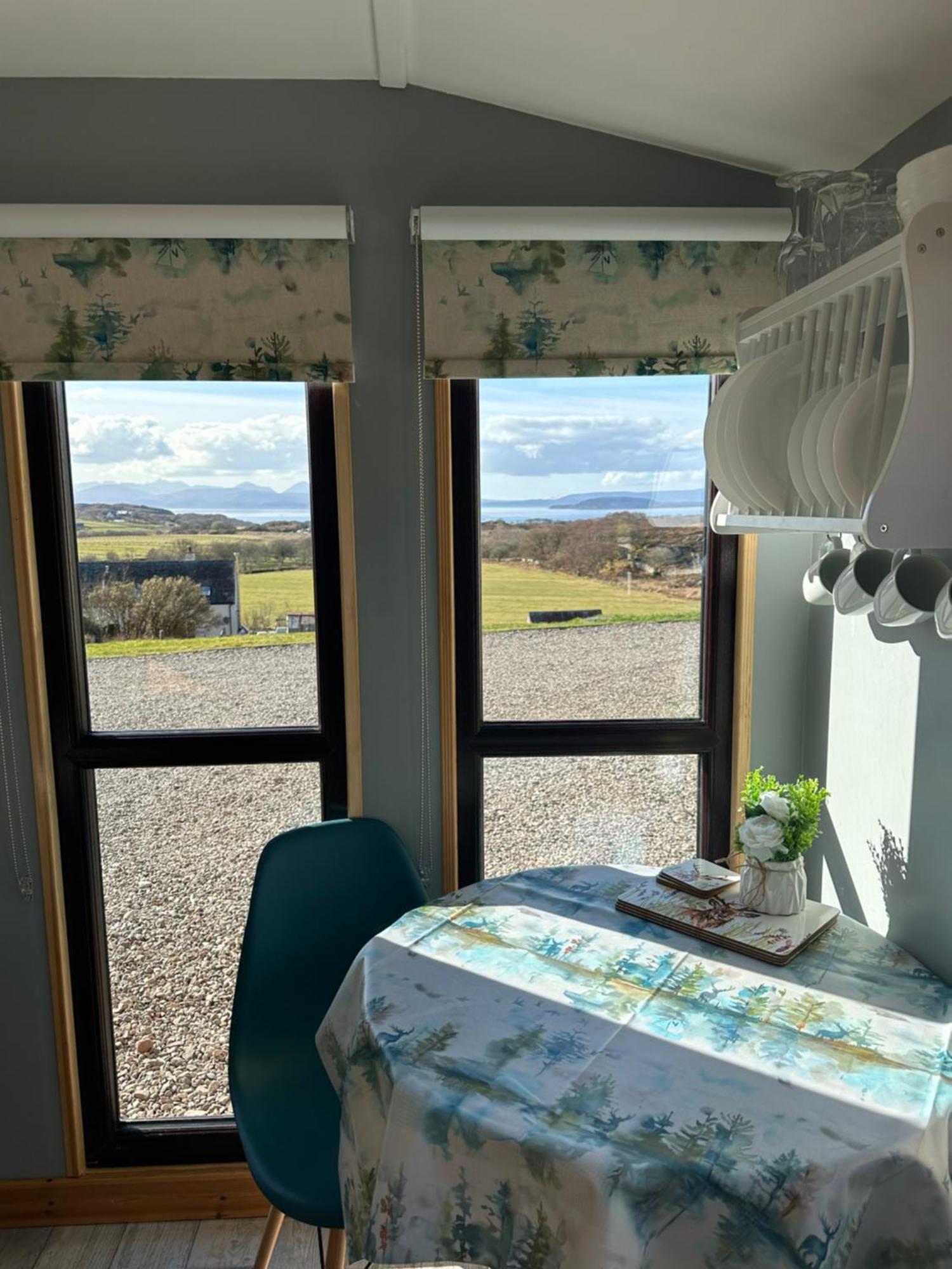 Duirinish Pods With Private Hot Tubs And Duirinish Bothy With No Hot Tub Chalet *