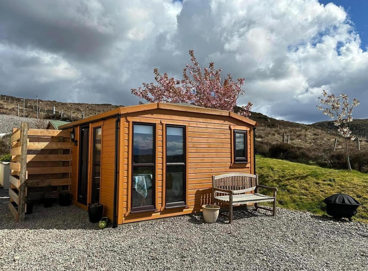 Duirinish Pods With Private Hot Tubs And Duirinish Bothy With No Hot Tub